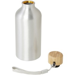 Bouteille d'eau Malpeza de 500 ml en aluminium recyclé certifié RCS avec mousqueton 