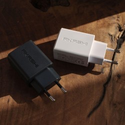 Chargeur Secteur Turbo 2Usb 2.4A - Noir