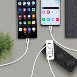 Turbo Chargeur Secteur 4 Usb 5A - Blanc