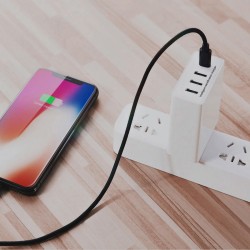 Turbo Chargeur Secteur 4 Usb 5A - Blanc
