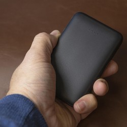 Batterie De Secours Ultra Compacte - 5000 Mah Noire