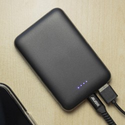 Batterie De Secours Ultra Compacte - 5000 Mah Noire