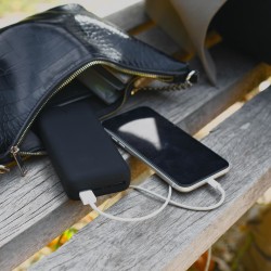 Batterie De Secours Ultra Compacte - 20 000 Mah Noire