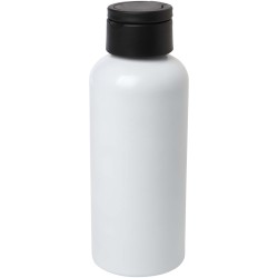 Bouteille d’eau Trinity de 600 ml en aluminium recyclé certifié RCS et couvercle en rPET 