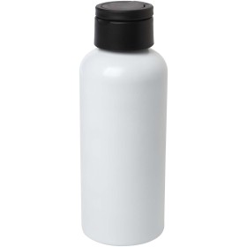 Bouteille d’eau Trinity de 600 ml en aluminium recyclé certifié RCS et couvercle en rPET 