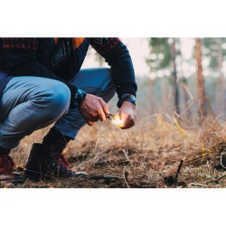 Allume feu en pin 