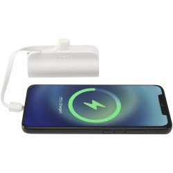 Batterie de secours Alnair Type-C de5 000 mAh et 10 W en plastique recyclé avec support de retournement intégré et câble 2 en 1C