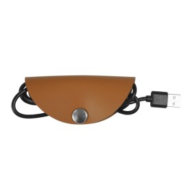 Range cables cuir régénéré