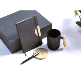 Coffret cadeau Laura avec carnet à couverture rigide A5 et stylo billeCouleur:Noir