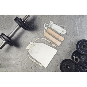 Corde à sauter Denise en bois dans une pochette en cotonCouleur:Blanc cassé / Bois